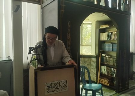 نماز عبادی سیاسی جمعه سروآباد برگزار شد